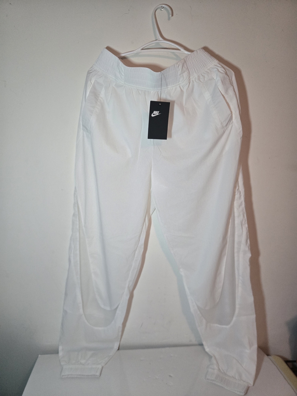 Nike Womens White Lightweight Airmax Pants Nwt